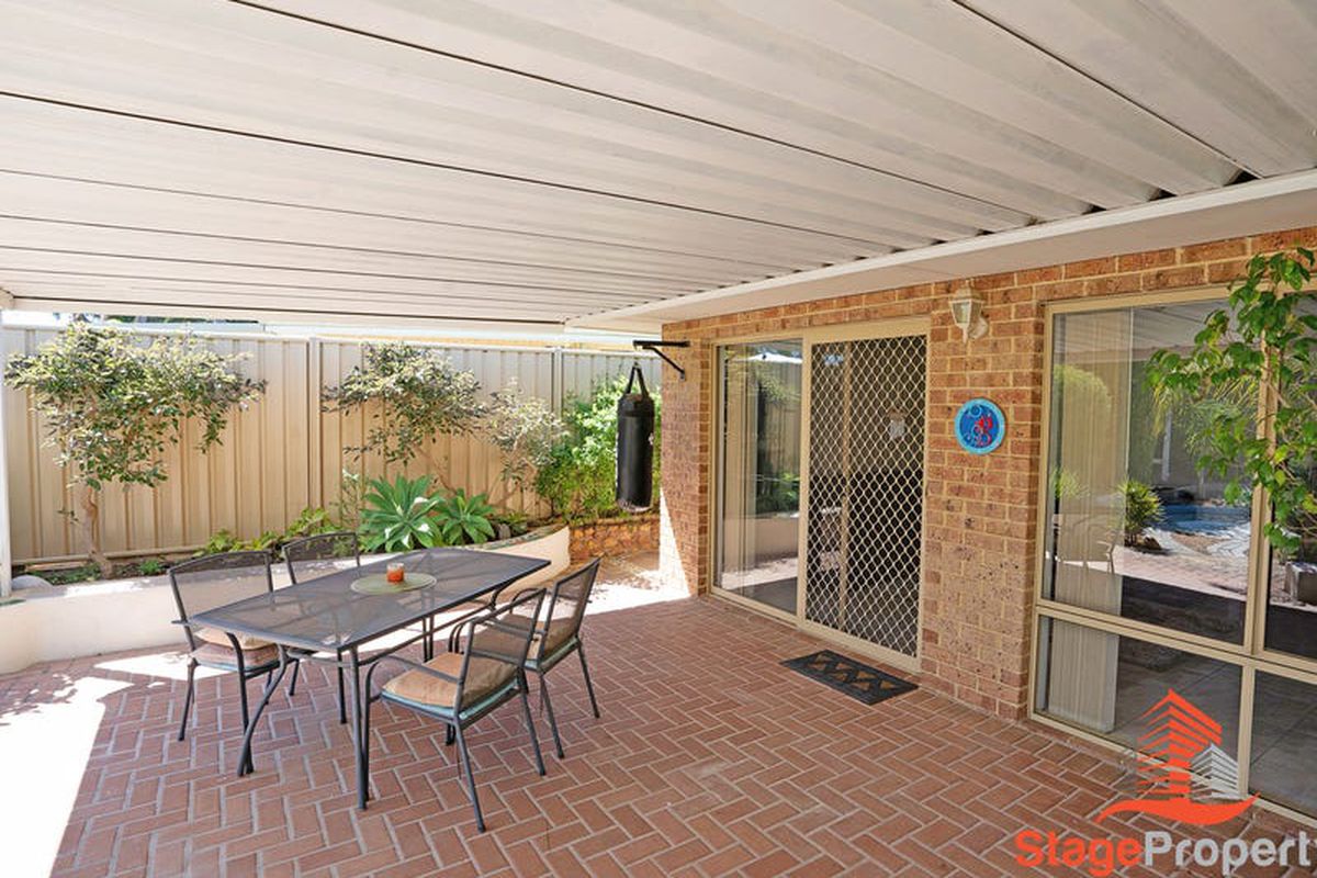 1 Birrine Gardens, High Wycombe