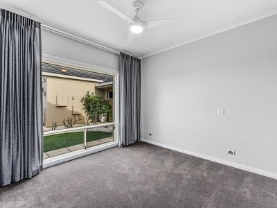 1 / 2 Red Oak Place, Mount Gambier