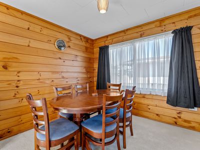 124 Brightside Road, Stanmore Bay