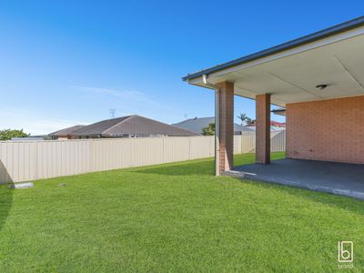 174 Roper Road, Blue Haven