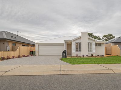 27 Pingaring Court, Byford