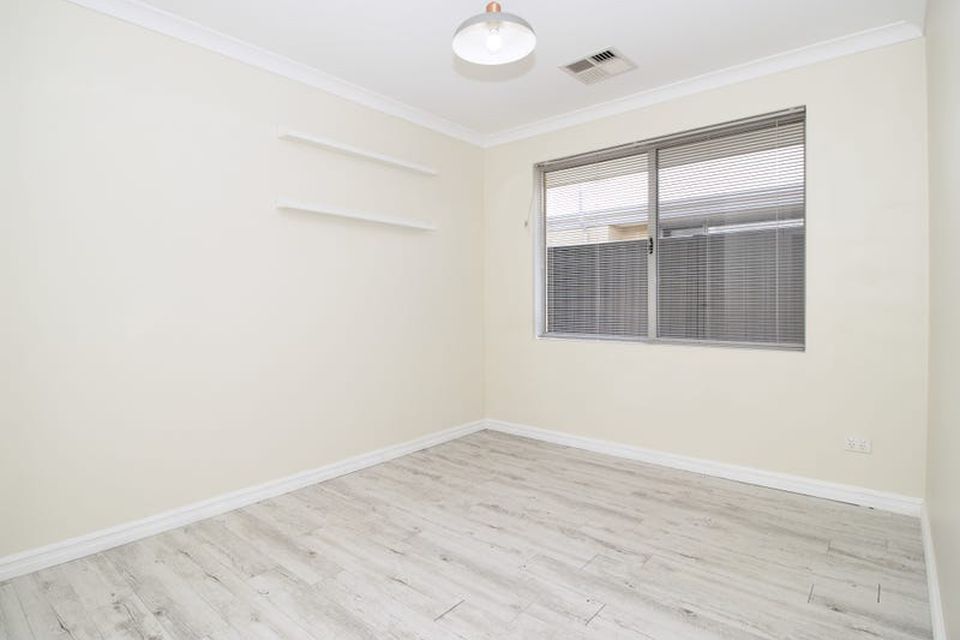 8 Saxon Lane, Baldivis