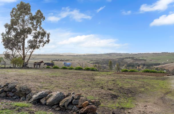 10 The Ridge, Oaklands Junction