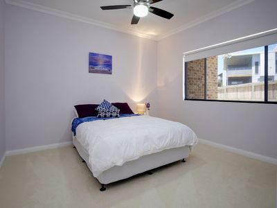 22 Glenelg Crescent, Red Head