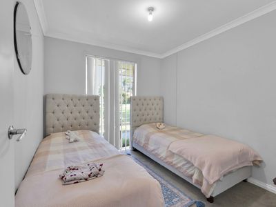 10 Redfox Crescent, Huntingdale