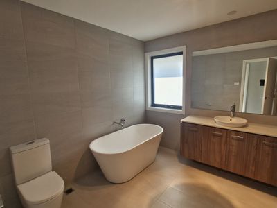 20a Talbot Parkway, North Rothbury
