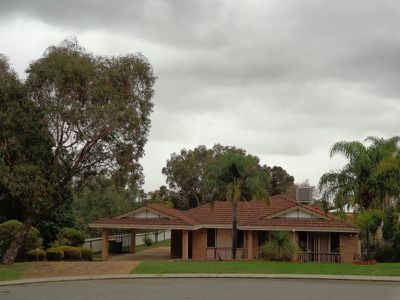 14 Lone Pine Way, Greenmount