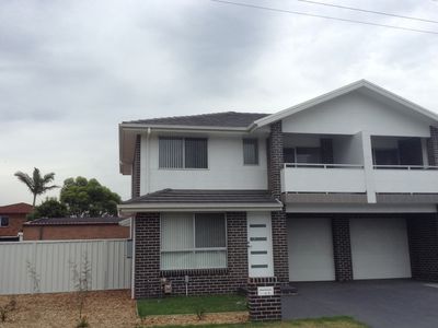 2 / 86b Waratah Street, Windang