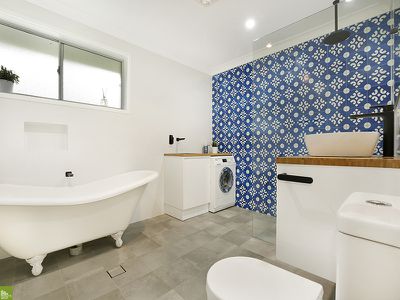 15 Balook Street, Mount Keira