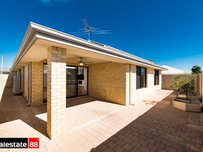 8 Quenda Road, Harrisdale