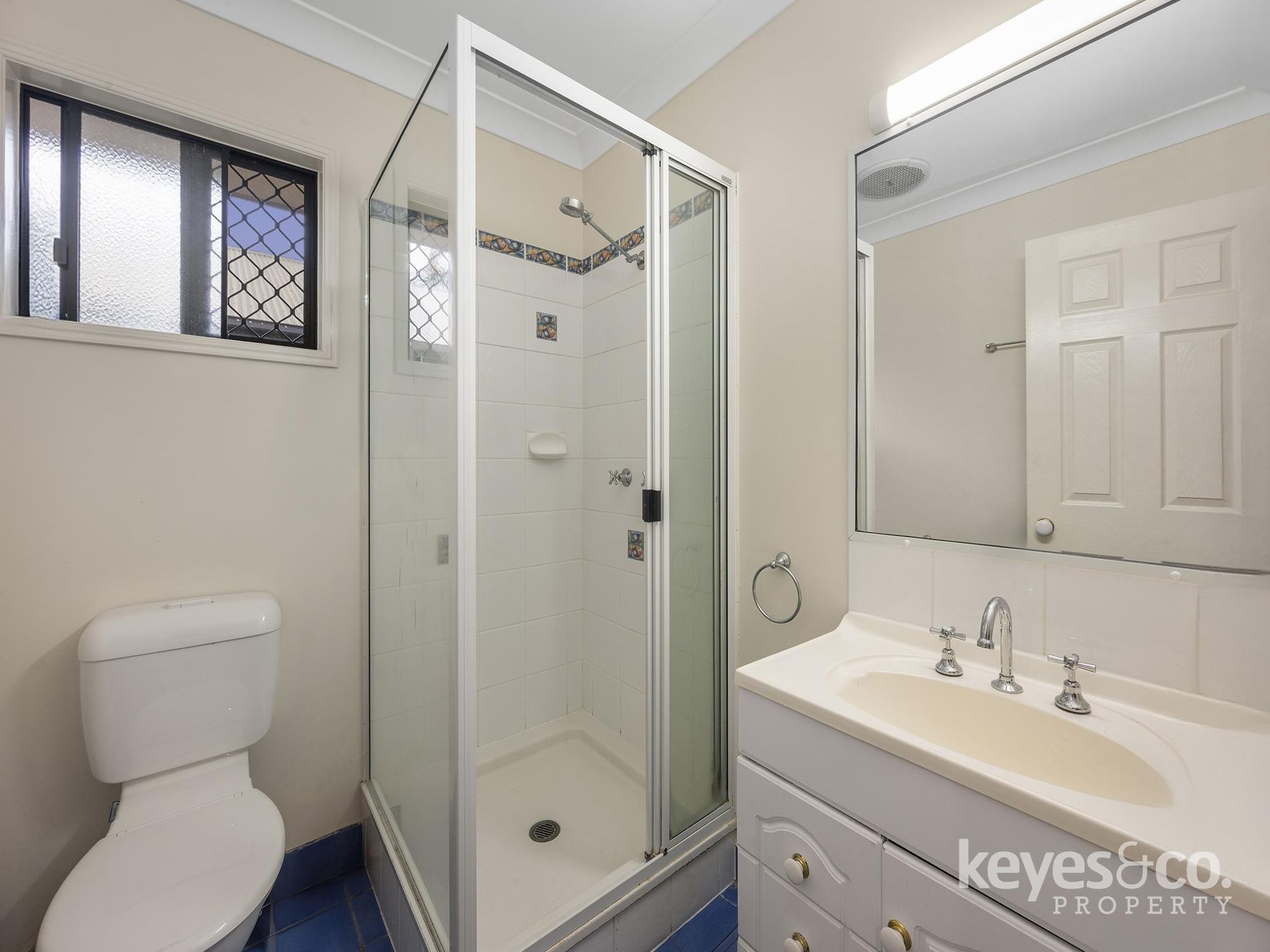 33 Brickondon Crescent, Annandale