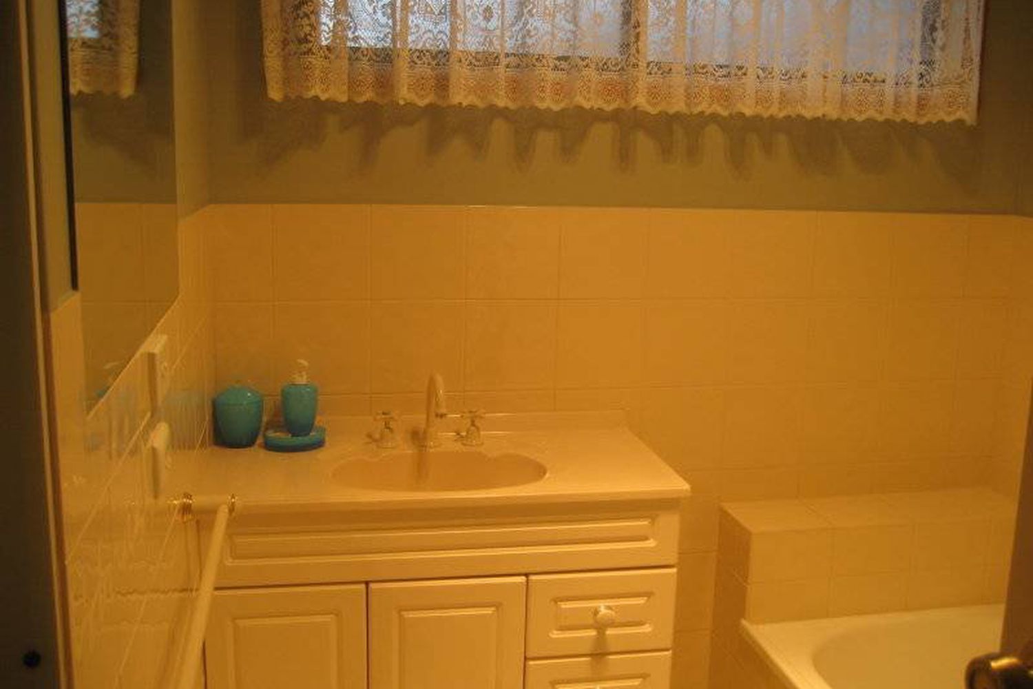 5 / 3 Tydeman, Horsham