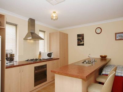 5 Dorsal Bend, Hammond Park