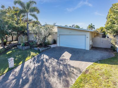 11 Lagoon Court, Murrumba Downs