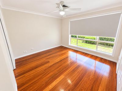 4 Bujan Street, Glenmore Park