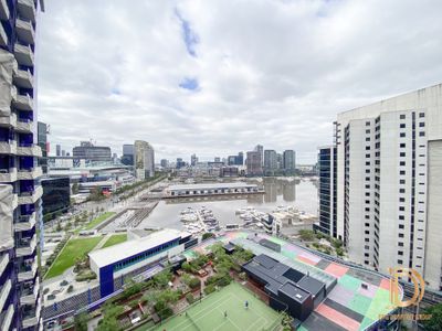 1708 / 241 Harbour Esplanade, Docklands