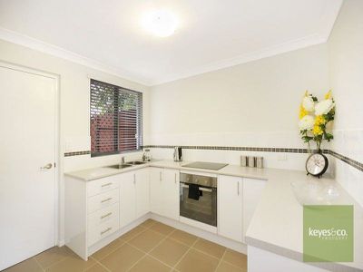 6 Humphrey Street, West End