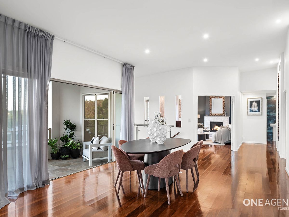 14 Seanna Place, Brookwater