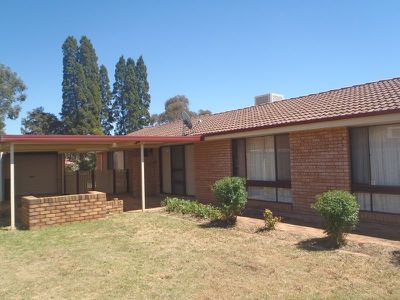 5 Osborne Place, Dubbo