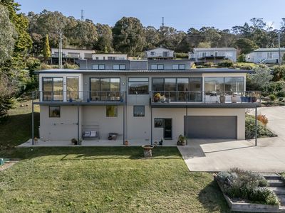 112A Rosevears Drive, Lanena