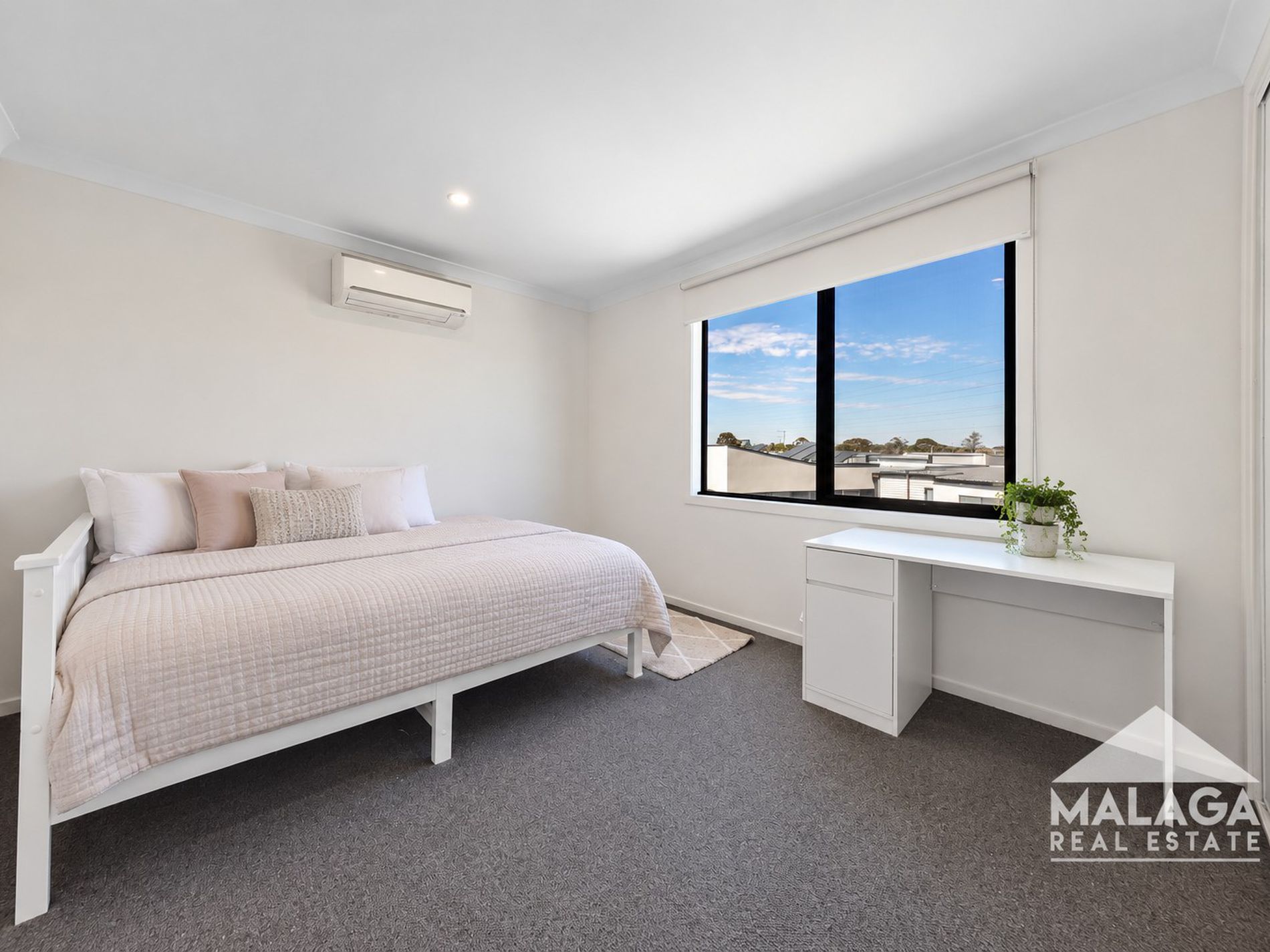21 Callow Walk, St Albans