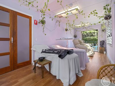 Lennox Sanctum- Wellness Spa and Clinic