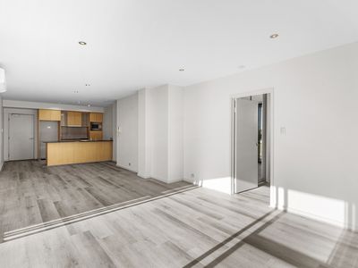 15 / 18 Tanunda Drive, Rivervale