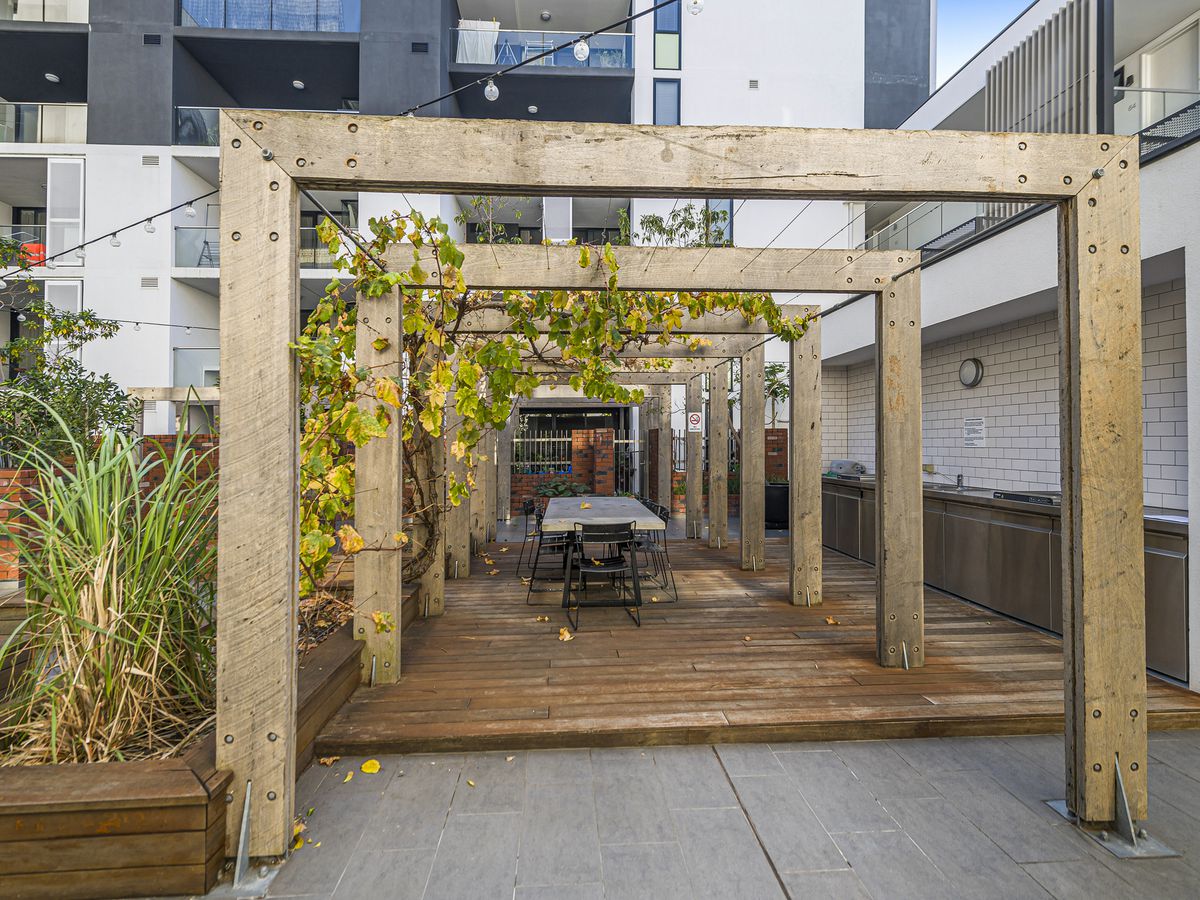 111 / 99 Palmerston Street, Perth