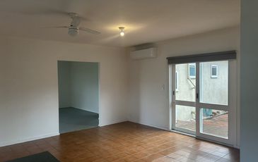 2 / 10 Queens Court, Berwick