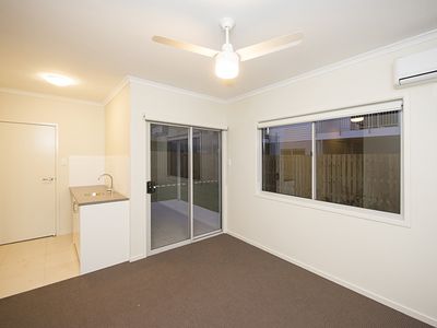19 / 1 Collins Lane, Kin Kora