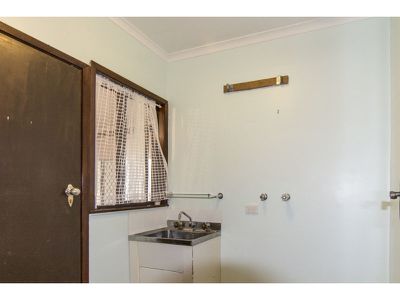 9 Queen Street, Horsham