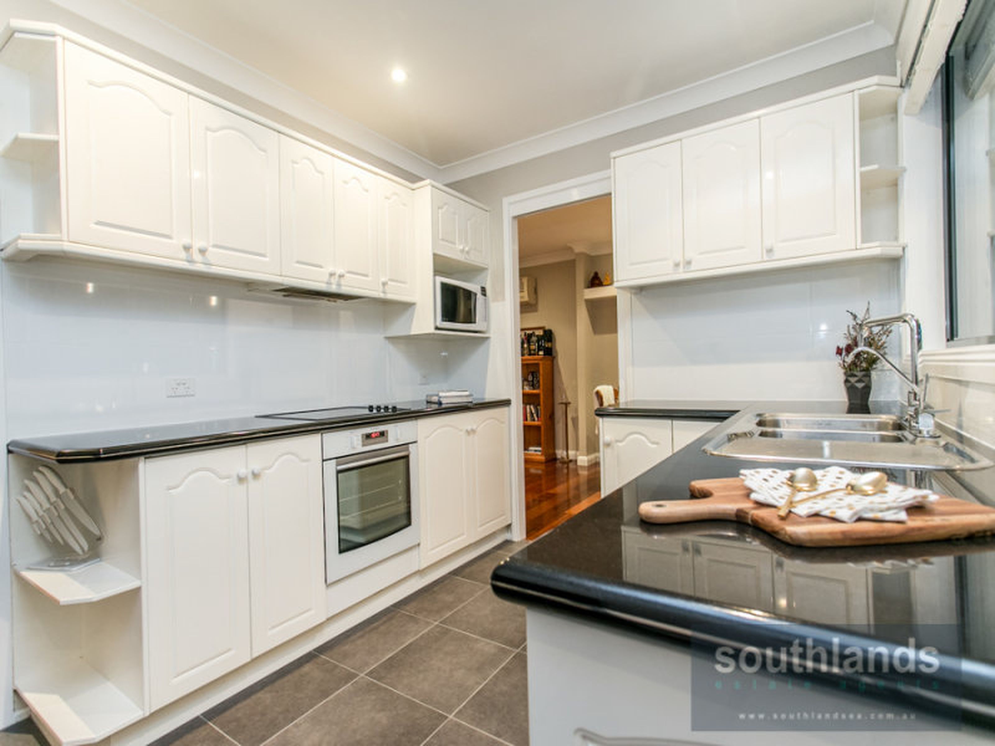 8 Berridale Ave, SOUTH PENRITH