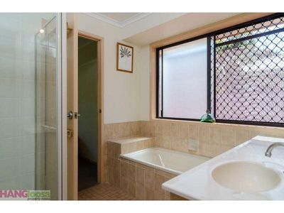 6 Raintree Drive, Tewantin
