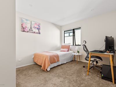 6 Hiki Street, Hobsonville