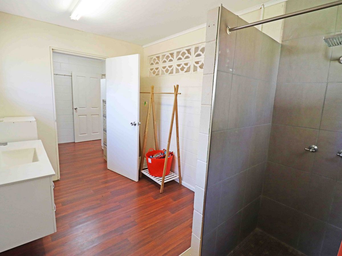 26 Mountain View Drive, Atherton