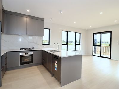13 Ngakau Road, Drury