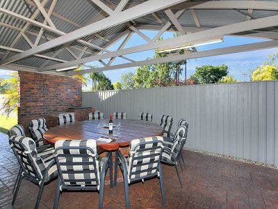 9 Equestrian Drive, Yamanto