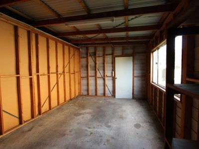 9A Strachan Avenue, Manifold Heights