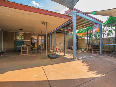 2 Dorrigo Loop, South Hedland