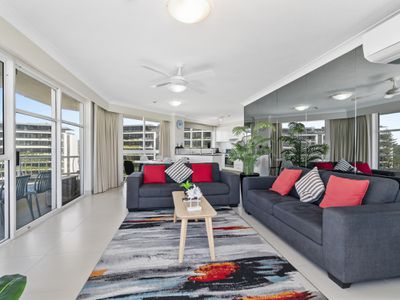 10E / 2 Nineteenth Avenue, Palm Beach