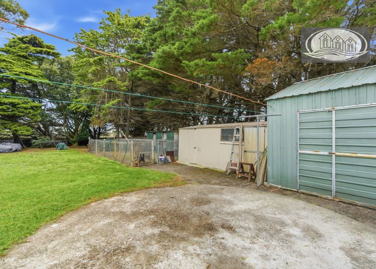 484 Bridgewater Road, Portland