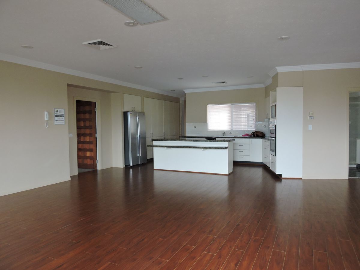 45 Portobello Drive, Mermaid Waters