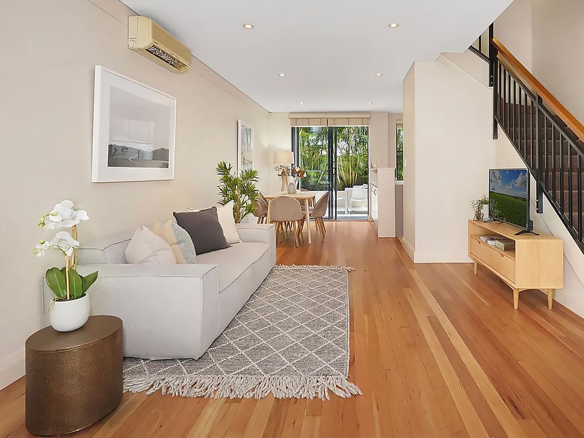 2 / 2 Armstrong Street, Willoughby