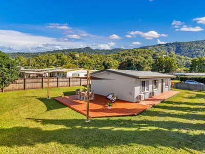42 Cambrian Avenue, Smithfield