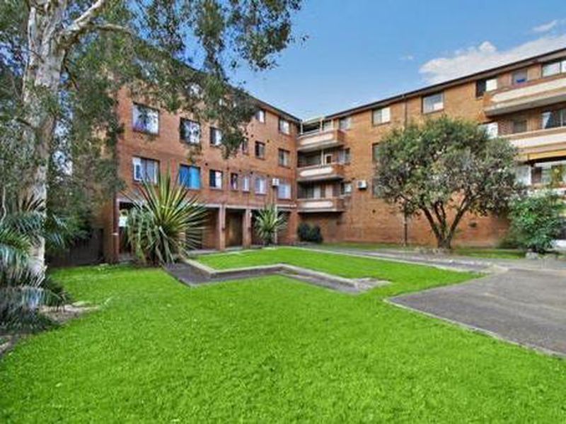3 / 60-62 Hughes Street, Cabramatta
