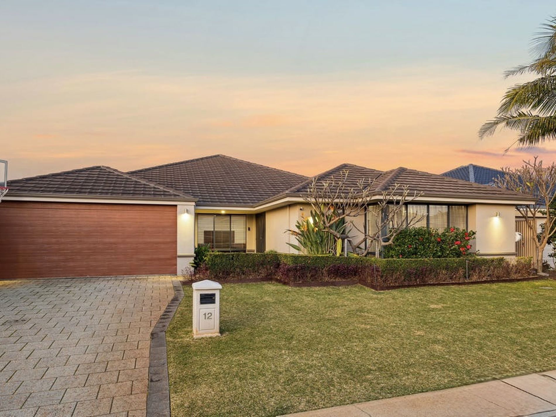 12 Nightingale Road, Southern River