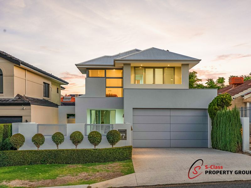 77 Hope Avenue, Salter Point