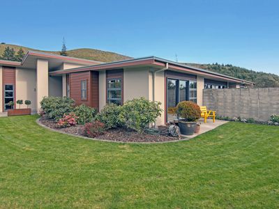 4 Tussock Place, Stoke