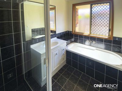 121 Ibis Boulevard, Eli Waters
