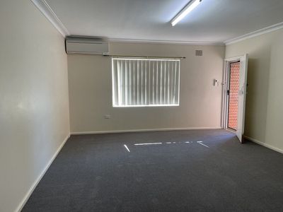 4 / 112 Belmore Street, Tamworth